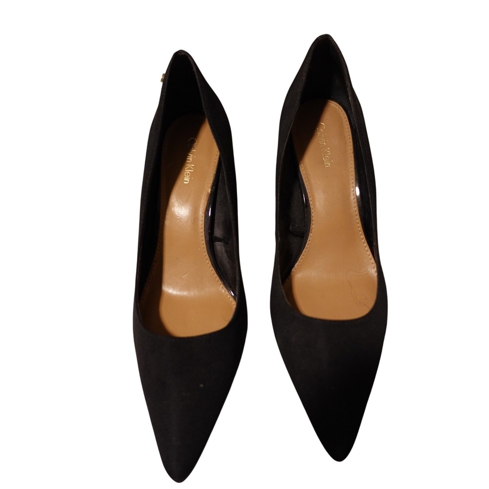 Calvin Klein Black Pointed Toe Heels Pumps Classic Career Party Shoes size 8US